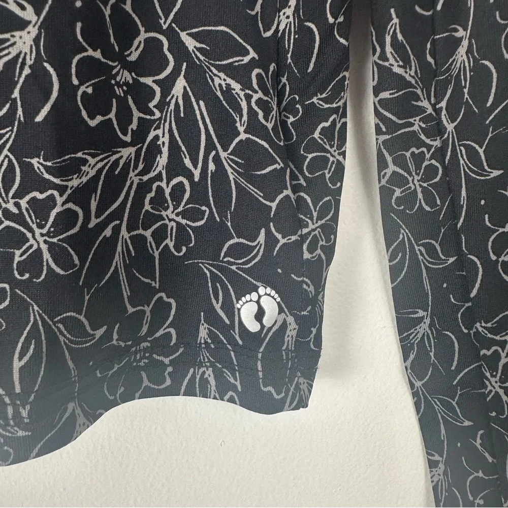 Hang Ten‎ Women's Swim Shirt Size Small Black UV Protection UPF 50+ Floral